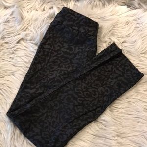 Animal print dress pant